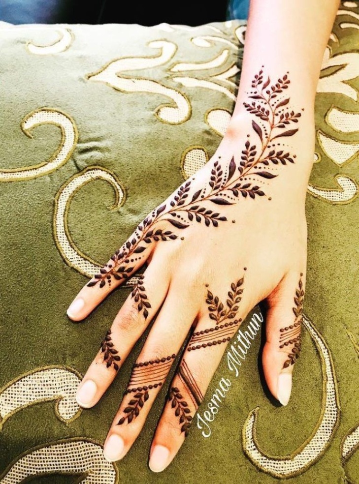 aesthetic henna designs Bulan 4 + Minimal Mehndi Designs That