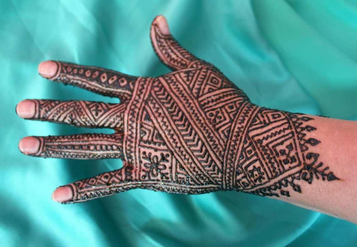 african henna designs Bulan 5 Moroccan Henna Designs and Traditions - Taste of Maroc