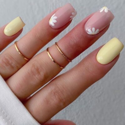 Get Creative With Short Acrylic Nail Designs For A Casual Look!