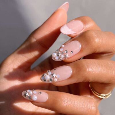 Shine Bright With Stunning Pearl Nail Designs: Your Ultimate Guide!