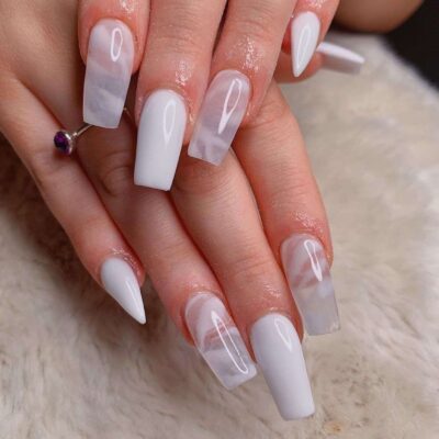 Get Trendy With These Chic Short Coffin Nails Designs!